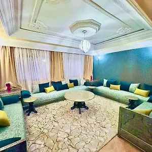 Appartement Superbe Avec Parking Gratuit, Marrakesh